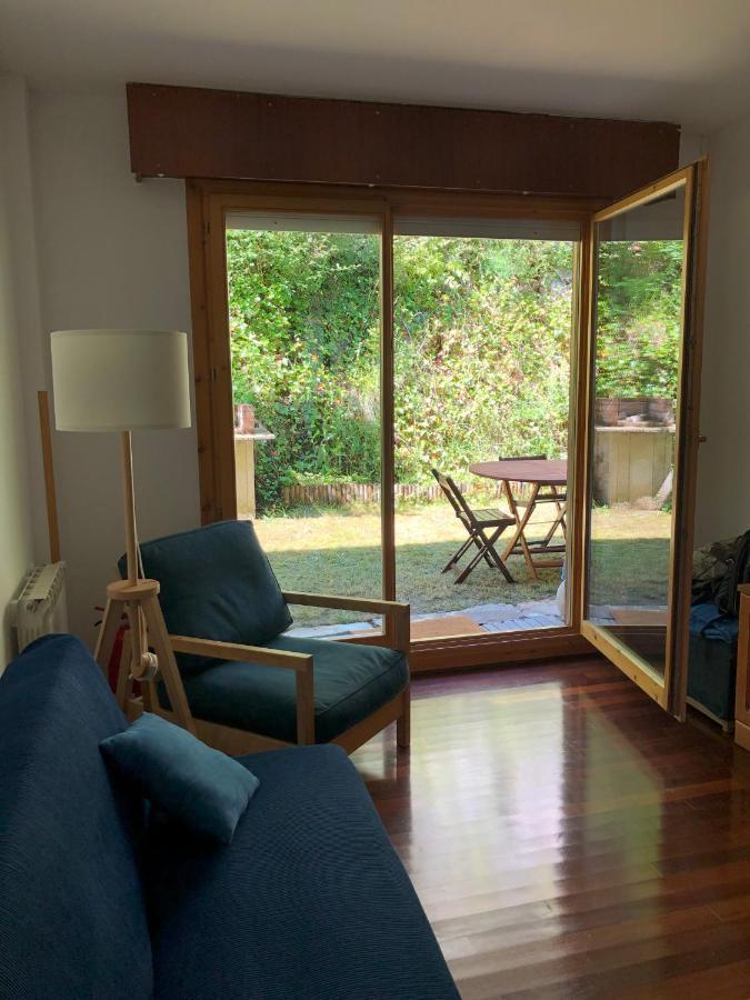 Casa De Claudia Comillas- Jardin Privado - A 10 Metros Del Capricho De Gaudi Zewnętrze zdjęcie