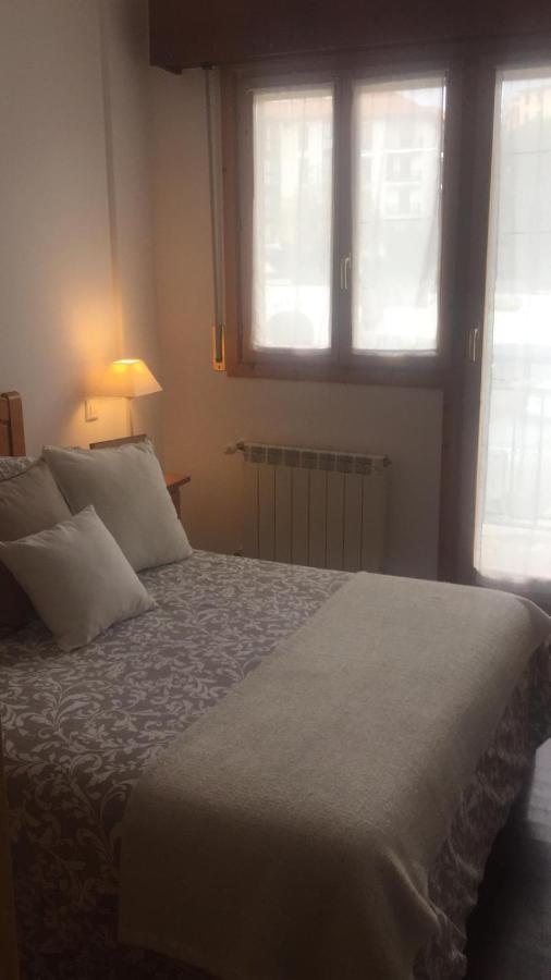 Casa De Claudia Comillas- Jardin Privado - A 10 Metros Del Capricho De Gaudi Zewnętrze zdjęcie