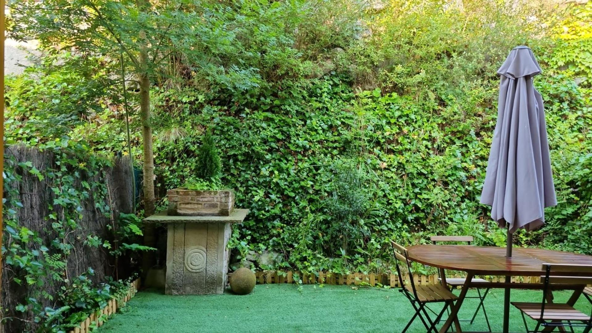 Casa De Claudia Comillas- Jardin Privado - A 10 Metros Del Capricho De Gaudi Zewnętrze zdjęcie