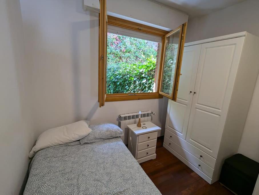 Casa De Claudia Comillas- Jardin Privado - A 10 Metros Del Capricho De Gaudi Zewnętrze zdjęcie